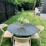 아파트 The Wooden House, Spacious, Garden, New And Modern 오슬로
