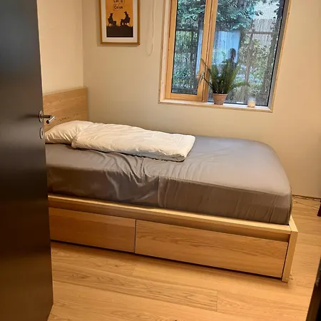 The Wooden House, Spacious, Garden, New And Modern Apartamento *