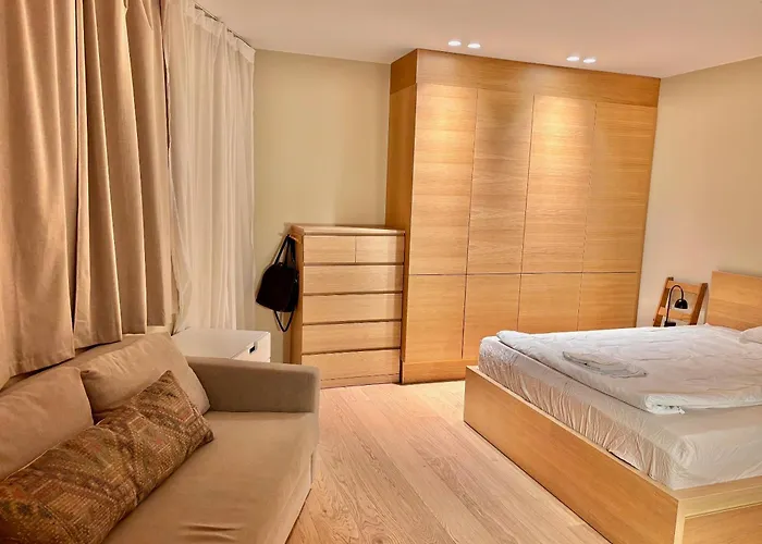 Апартаменты The Wooden House, Spacious, Garden, New And Modern Осло