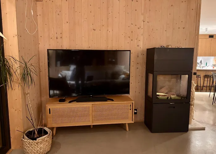 The Wooden House, Spacious, Garden, New And Modern Осло