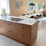 아파트 The Wooden House, Spacious, Garden, New And Modern 오슬로