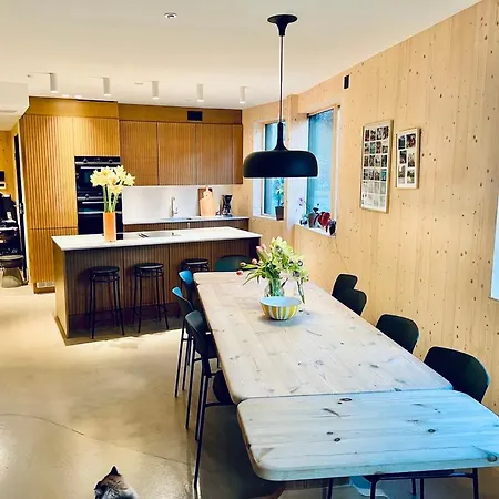 Apartment The Wooden House, Spacious, Garden, Brand New, Modern